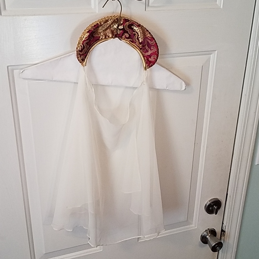 Reinnasance Halloween costume headpiece